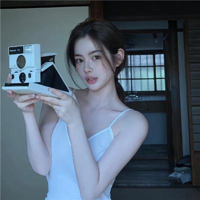 三个蓝月亮
